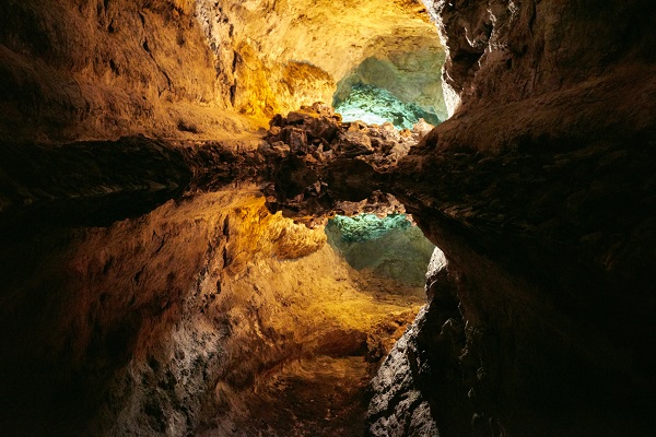 cueva de los verdes lanzarote